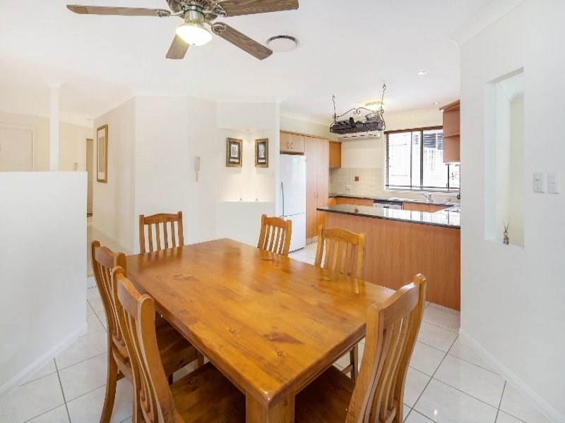 14 Sky Royal Terrace, Burleigh Heads QLD 4220