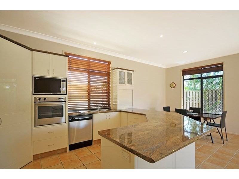 25 Tropicana Circuit, Burleigh Waters QLD 4220