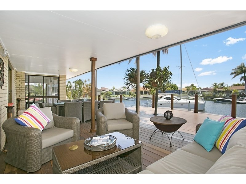 3 Wills Court, Paradise Point QLD 4216