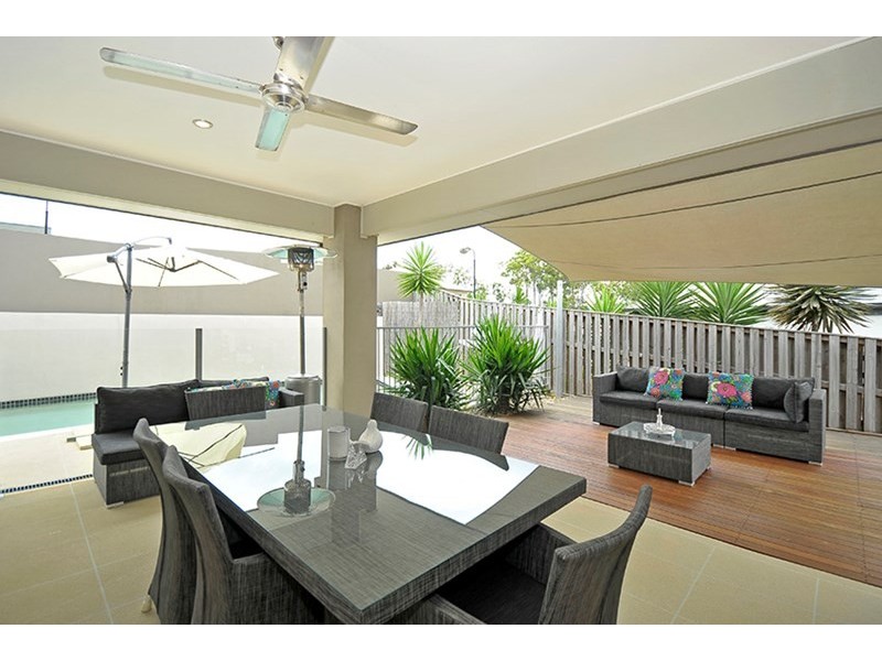 27 Camarillo Circuit, Reedy Creek QLD 4227
