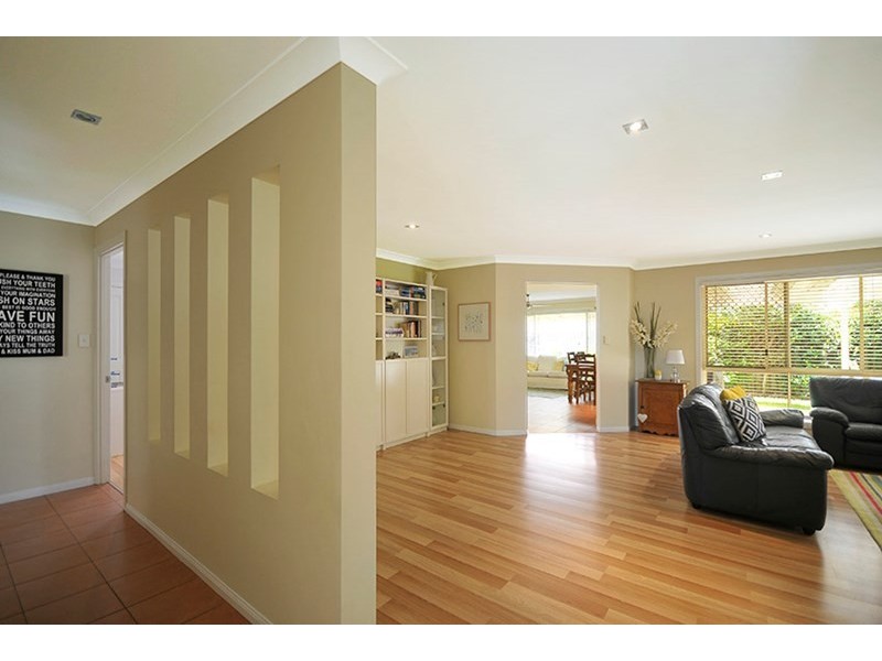 8 Rice Place, Varsity Lakes QLD 4227