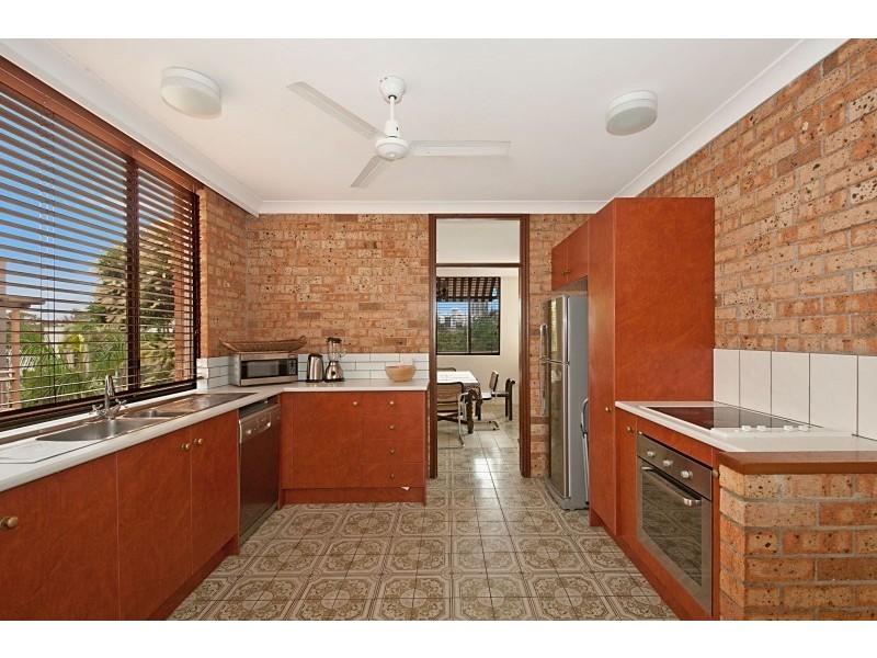 3/6 St Kilda Avenue, Broadbeach QLD 4218