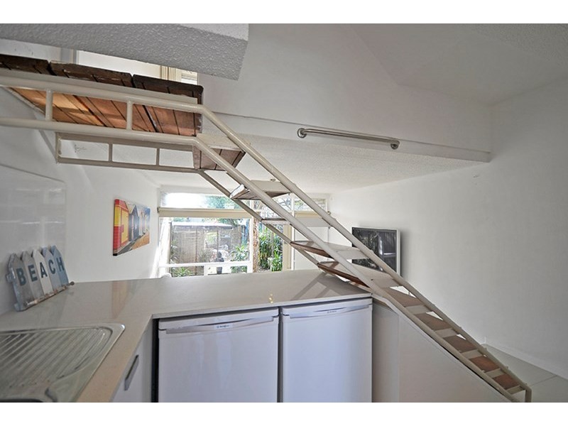 19/96 Petrel Avenue, Mermaid Beach QLD 4218