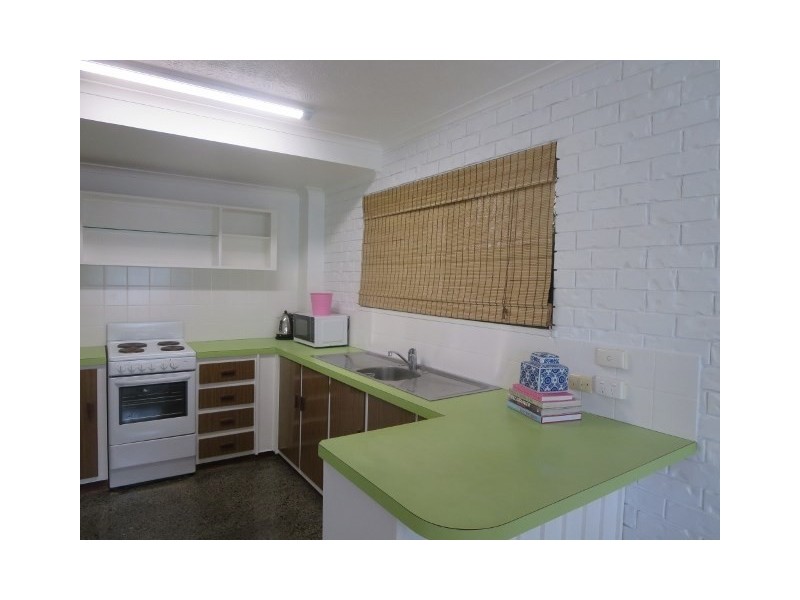 35 Montana Road, Mermaid Beach QLD 4218