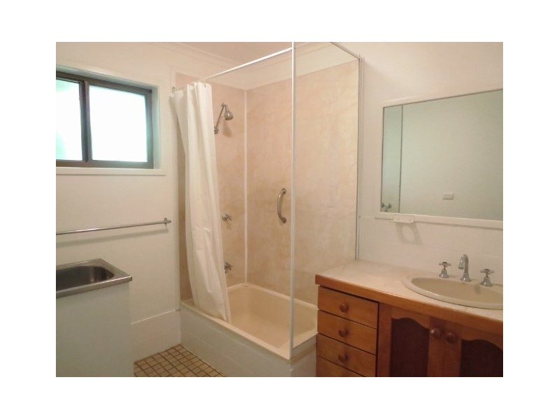 35a Montana Road, Mermaid Beach QLD 4218