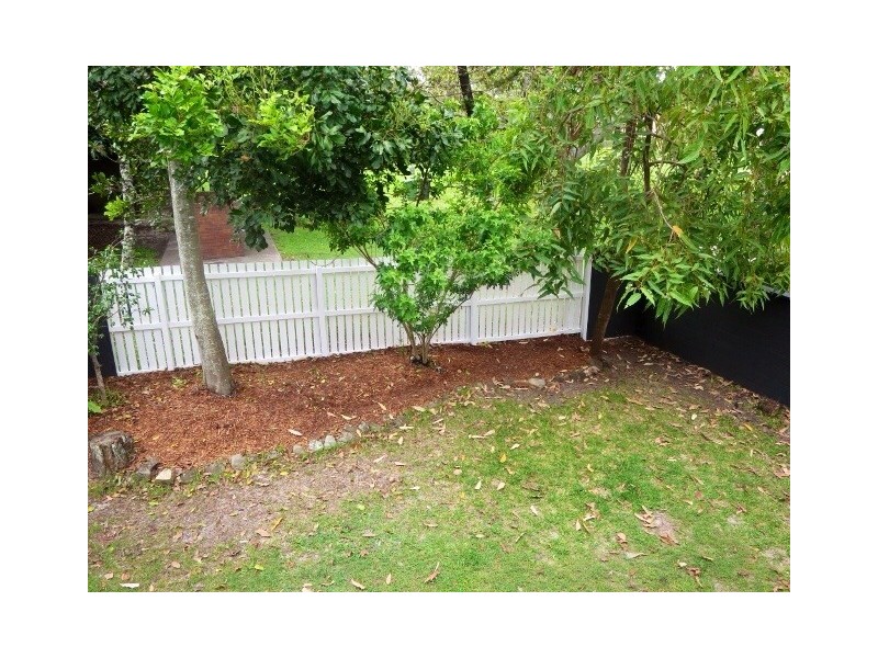 35a Montana Road, Mermaid Beach QLD 4218
