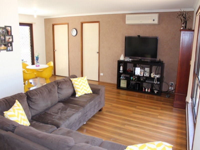 5 Tiley Court, Highland Park QLD 4211