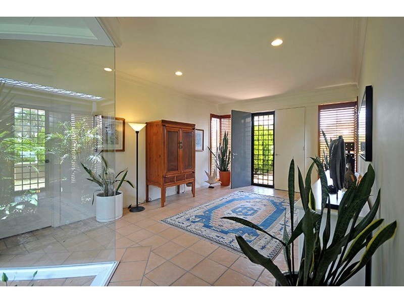 61 Kirralee Drive, Robina QLD 4226