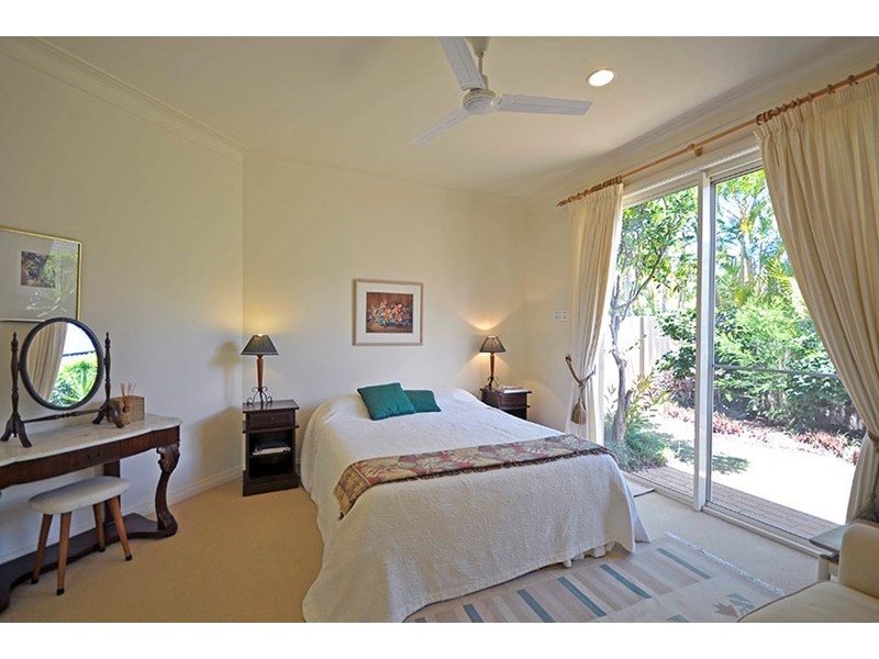 61 Kirralee Drive, Robina QLD 4226