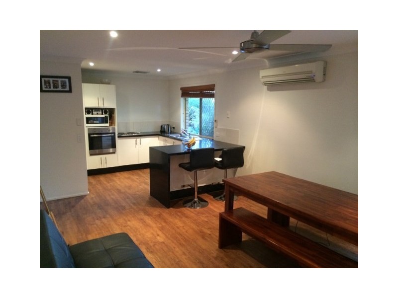 17 Nozomi Street, Burleigh Waters QLD 4220