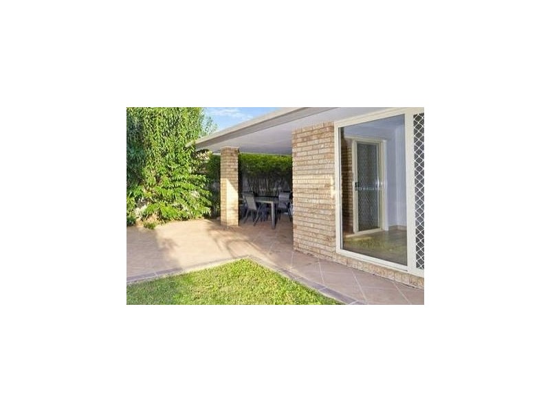 17 Nozomi Street, Burleigh Waters QLD 4220