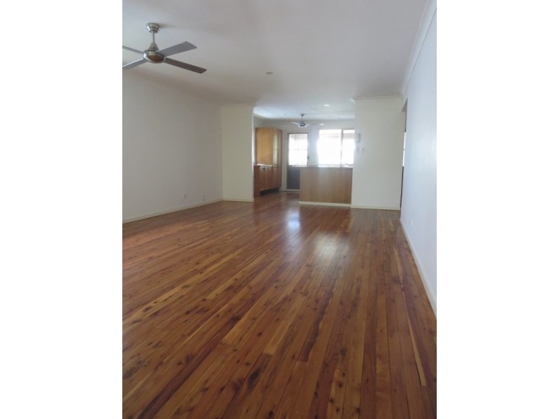 39 Seagull Avenue, Mermaid Beach QLD 4218