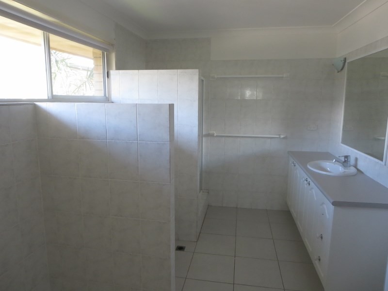 39 Seagull Avenue, Mermaid Beach QLD 4218