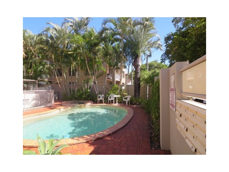 Unit 12/32 Ocean Street, Mermaid Beach QLD 4218