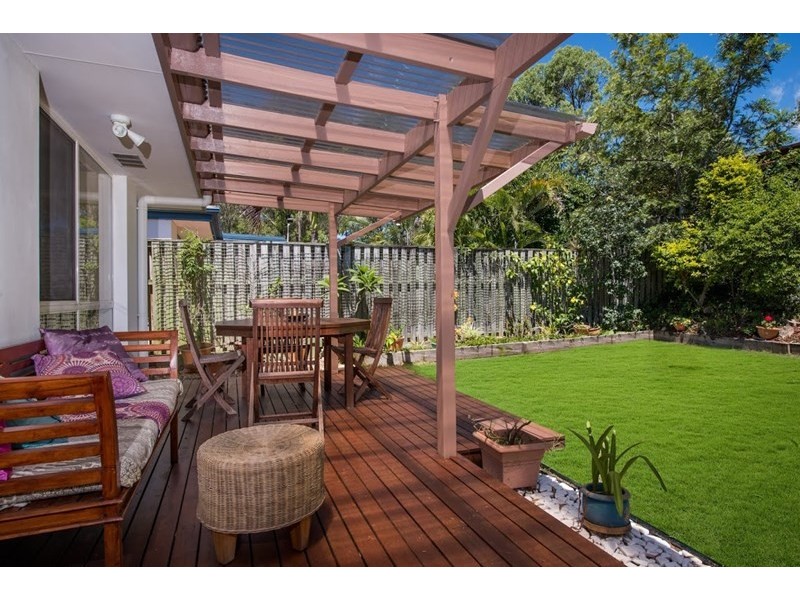 37 Seville Circuit, Burleigh Waters QLD 4220