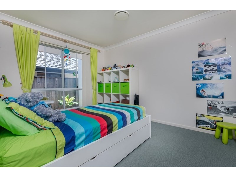 37 Seville Circuit, Burleigh Waters QLD 4220