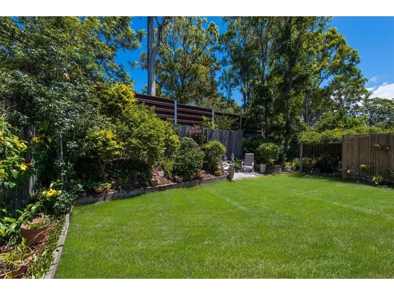 37 Seville Circuit, Burleigh Waters QLD 4220