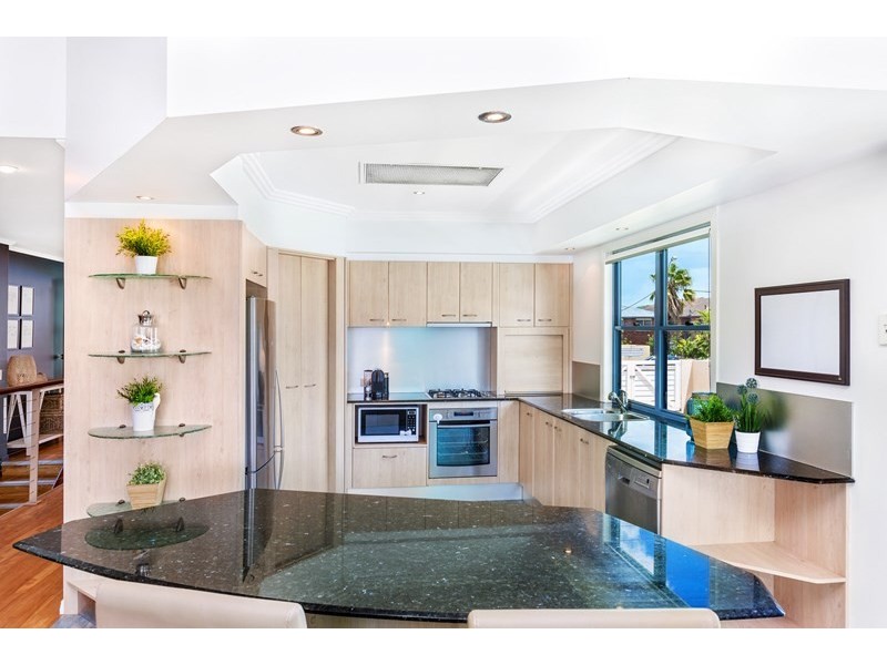 1427 Gold Coast Highway, Palm Beach QLD 4221