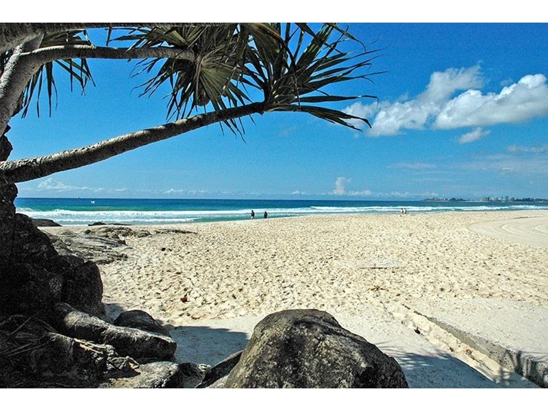 4/18 Tomewin Street, Currumbin QLD 4223