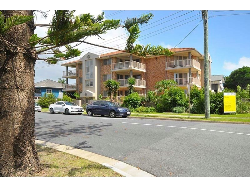 4/1260 Gold Coast Highway, Palm Beach QLD 4221