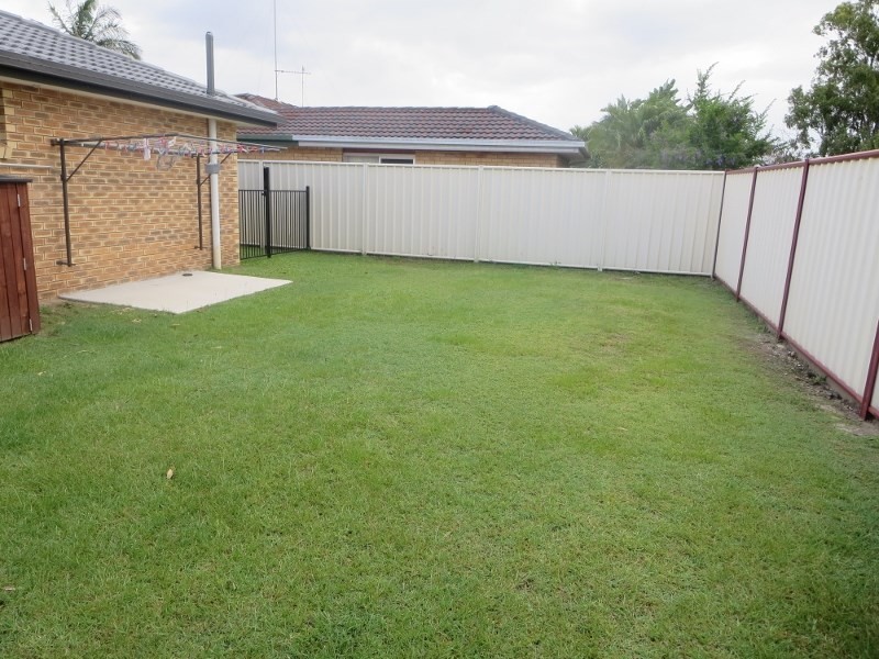 20 Volante Crescent, Mermaid Waters QLD 4218