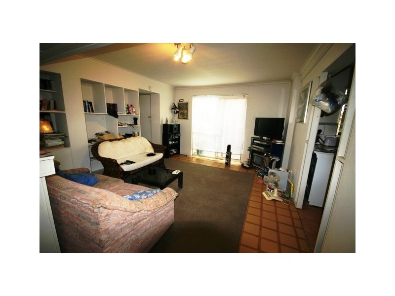 1 ‘Green Fields’, 6 Adori Street, Surfers Paradise QLD 4217