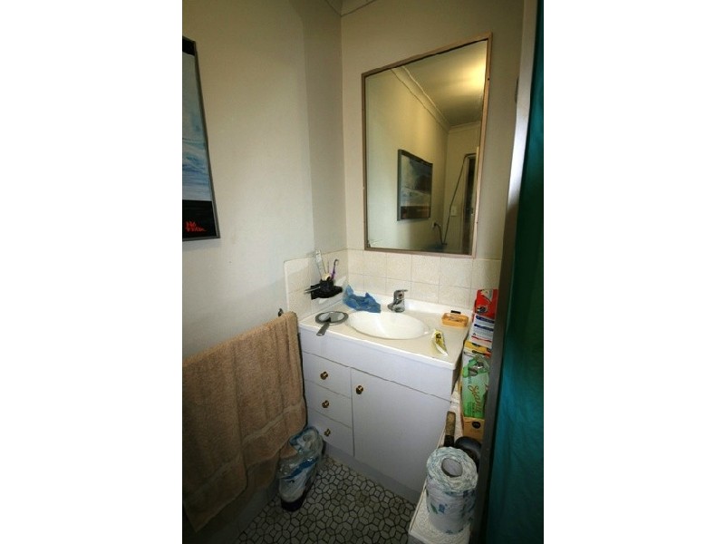 1 ‘Green Fields’, 6 Adori Street, Surfers Paradise QLD 4217