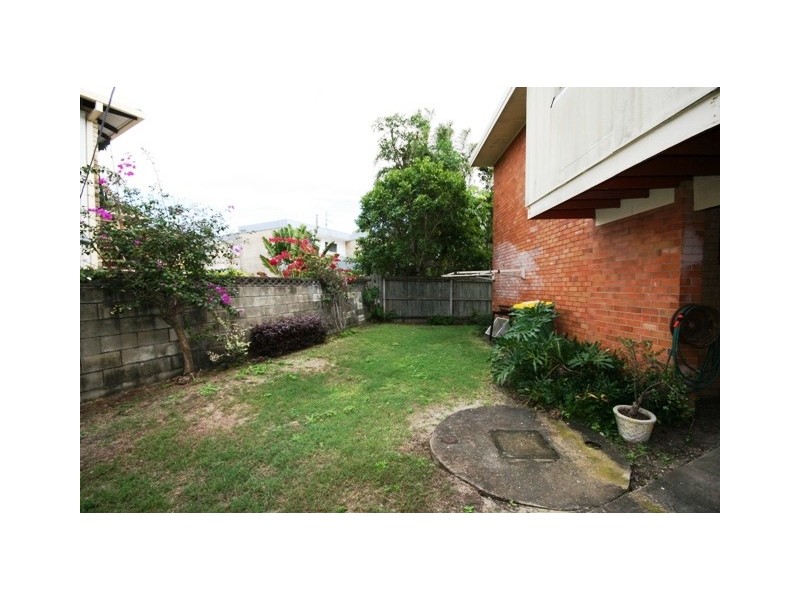1 ‘Green Fields’, 6 Adori Street, Surfers Paradise QLD 4217
