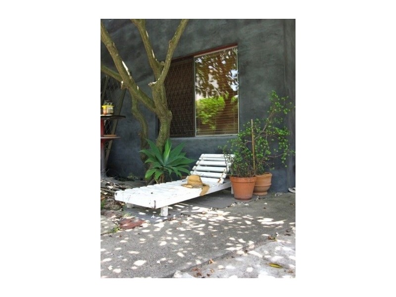 24 Paradise Island, Surfers Paradise QLD 4217