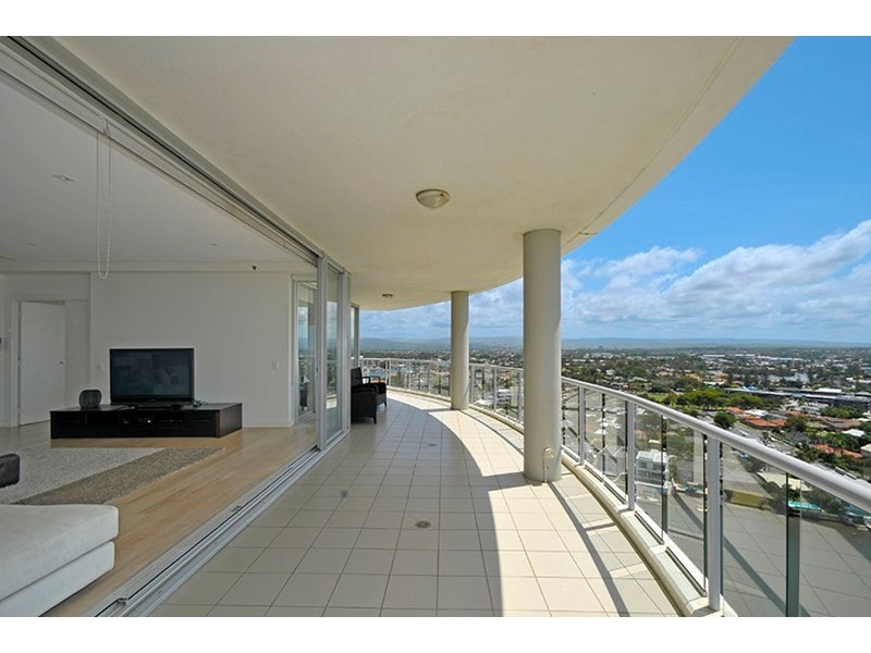 64 ‘The Pinnacle’, 2898 Gold Coast Highway, Surfers Paradise QLD 4217