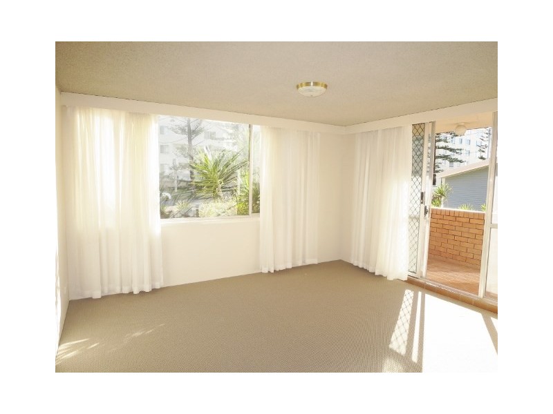 2/10 Frederick Street, Surfers Paradise QLD 4217