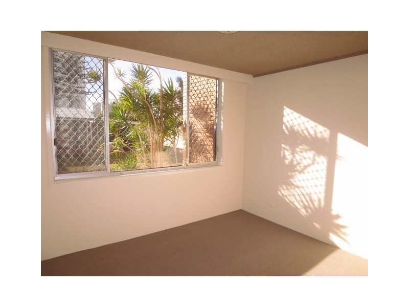 2/10 Frederick Street, Surfers Paradise QLD 4217