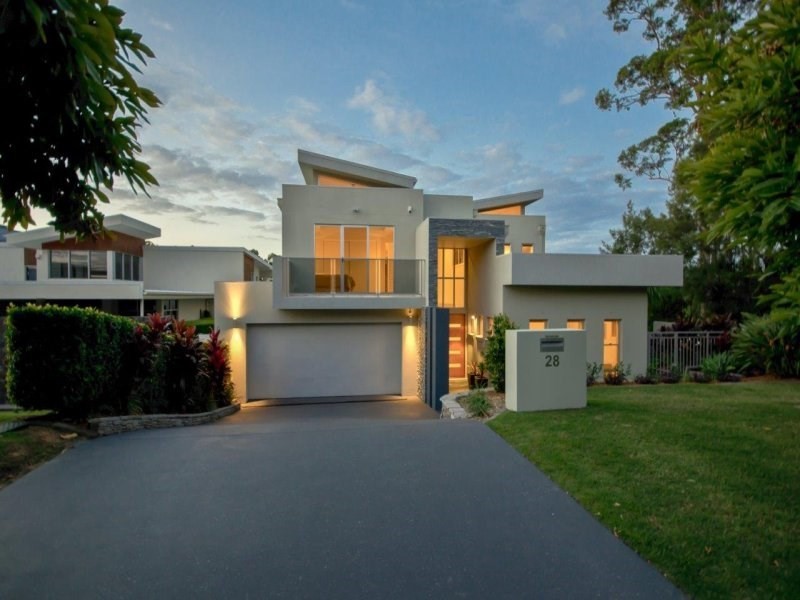 28 Lyra Court, Robina QLD 4226