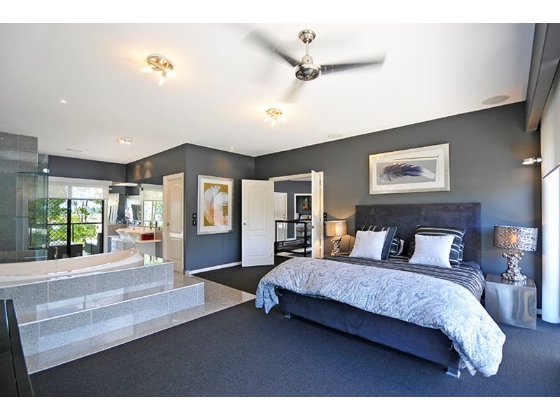 1 The Links, Robina QLD 4226