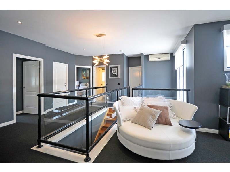 1 The Links, Robina QLD 4226