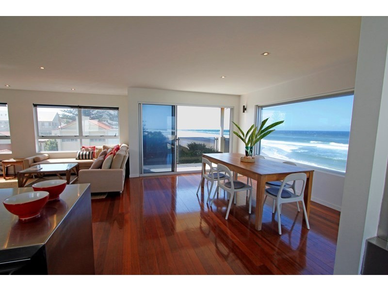 000 Surf Street, Mermaid Beach QLD 4218