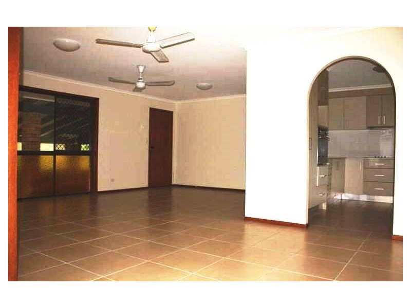 48 Karina Crescent, Broadbeach Waters QLD 4218