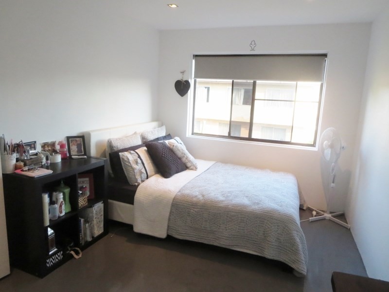 1/2263 Gold Coast Highway, Mermaid Beach QLD 4218