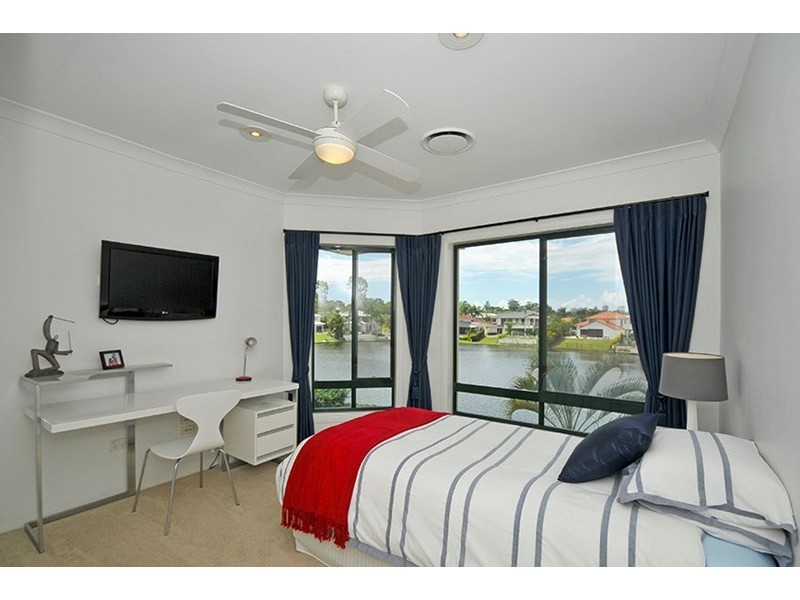 135/40 Cotlew Street E, Southport QLD 4215