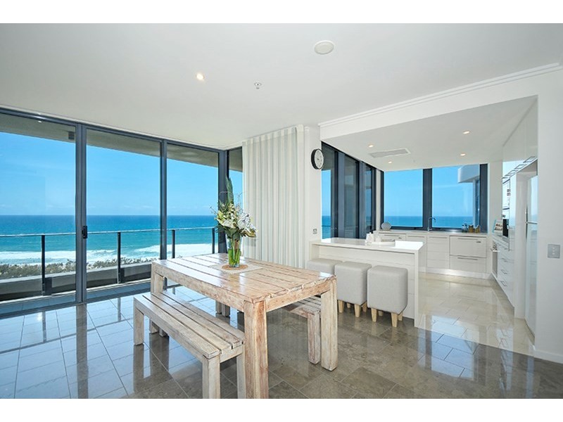 32/173 Old Burleigh Road, Broadbeach QLD 4218