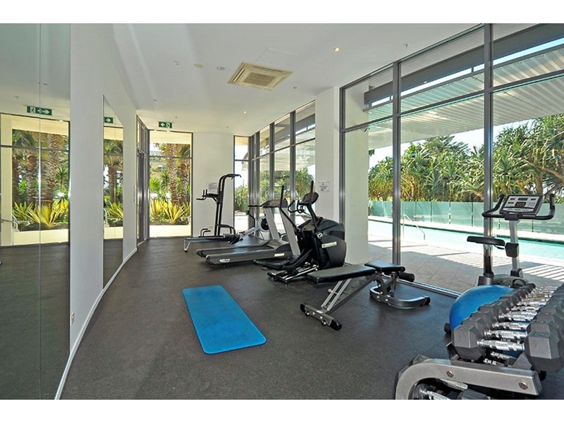 32/173 Old Burleigh Road, Broadbeach QLD 4218