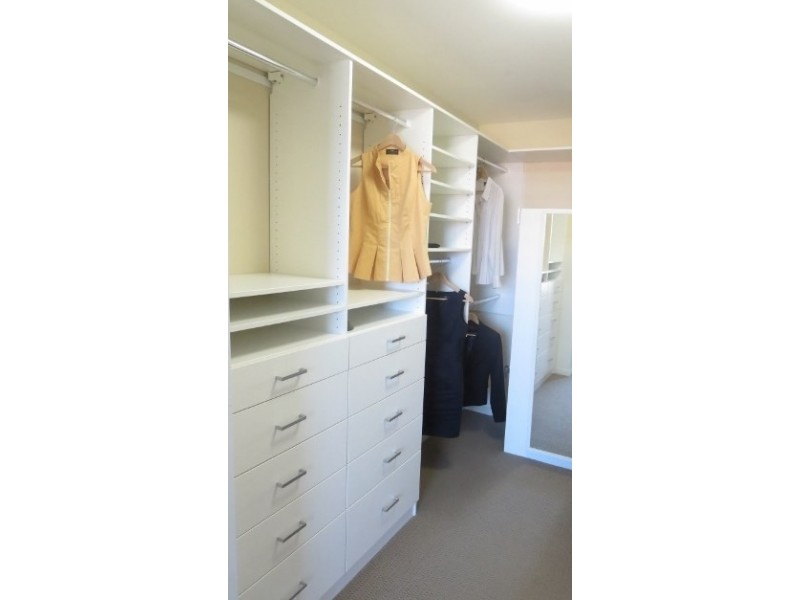 2304 Gold Coast Highway, Mermaid Beach QLD 4218