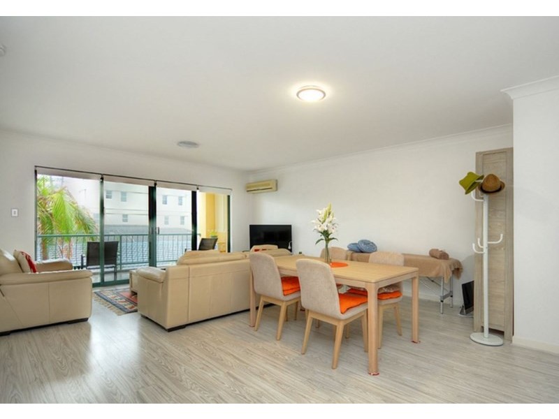 5/11 Sunbrite Avenue, Mermaid Beach QLD 4218