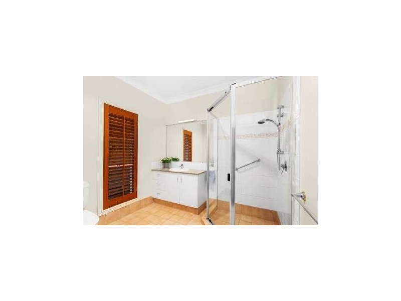 27 Ventura Road, Mermaid Beach QLD 4218