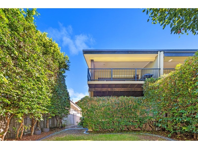 2/11 Cherub Street, Tugun QLD 4224