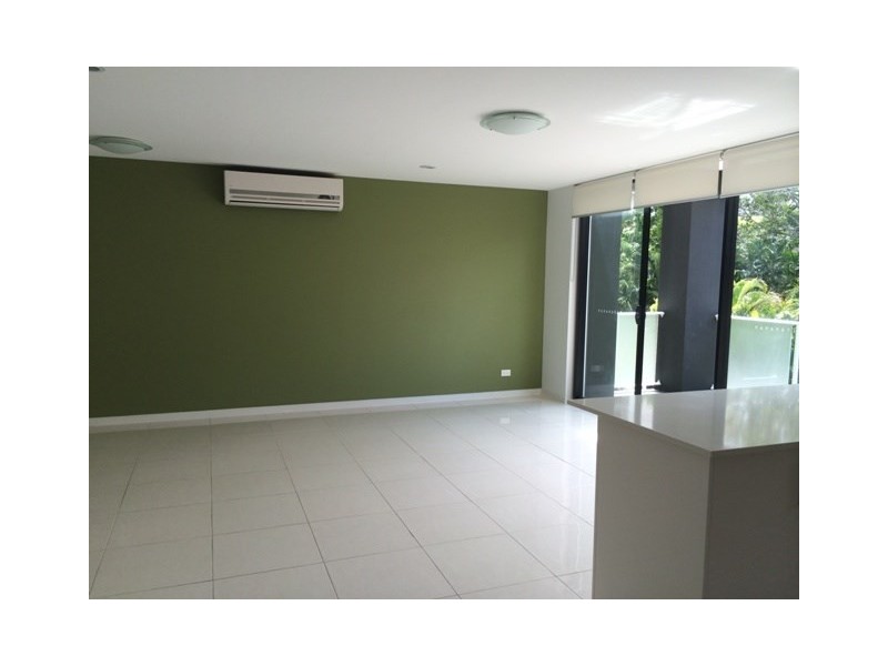 Unit 5/3 Beach Parade, Broadbeach QLD 4218