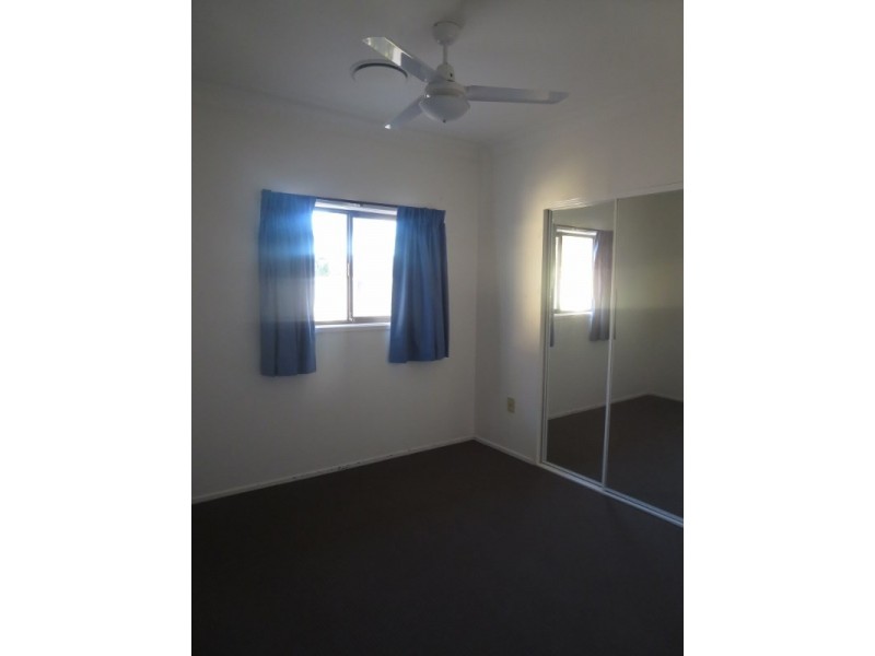 10 Australis Court, Mermaid Waters QLD 4218