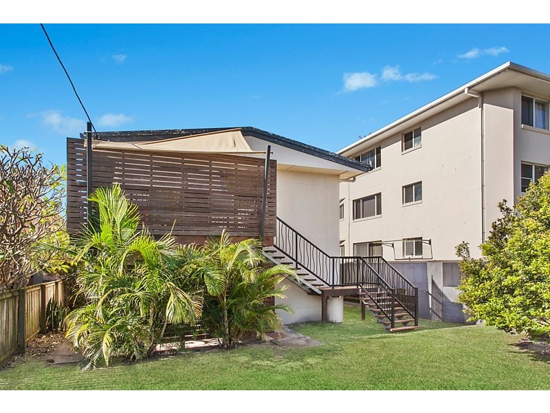 254 Jefferson Lane, Palm Beach QLD 4221