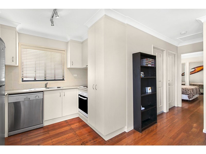 254 Jefferson Lane, Palm Beach QLD 4221