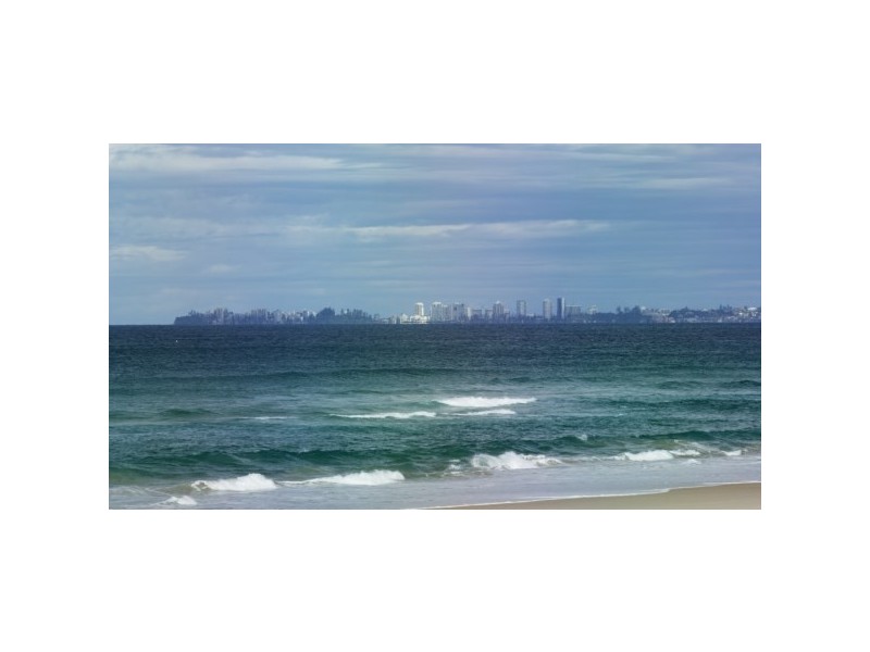 61 Albatross Avenue, Mermaid Beach QLD 4218